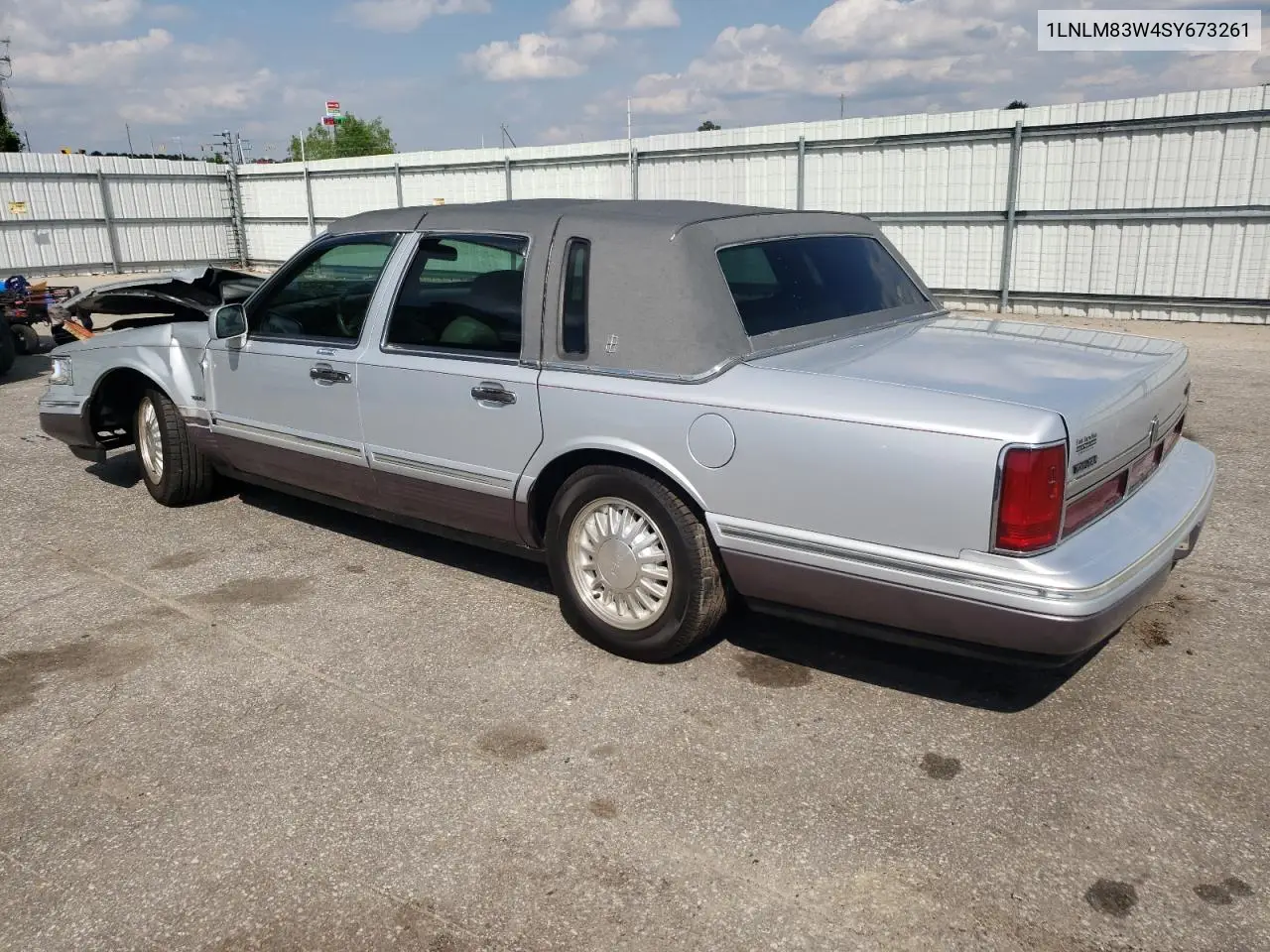 1995 Lincoln Town Car Cartier VIN: 1LNLM83W4SY673261 Lot: 56045235