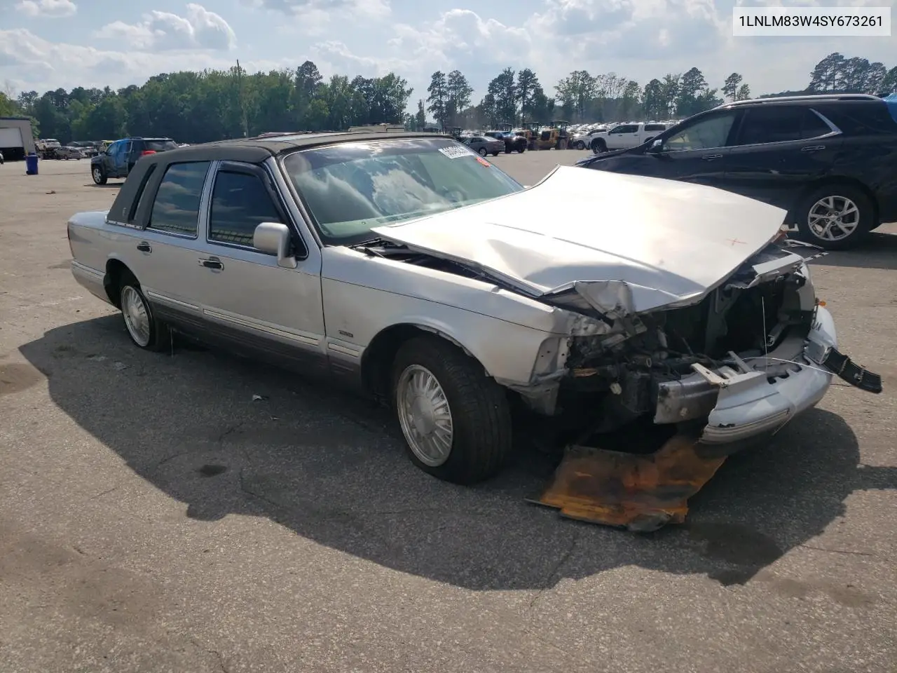 1995 Lincoln Town Car Cartier VIN: 1LNLM83W4SY673261 Lot: 56045235