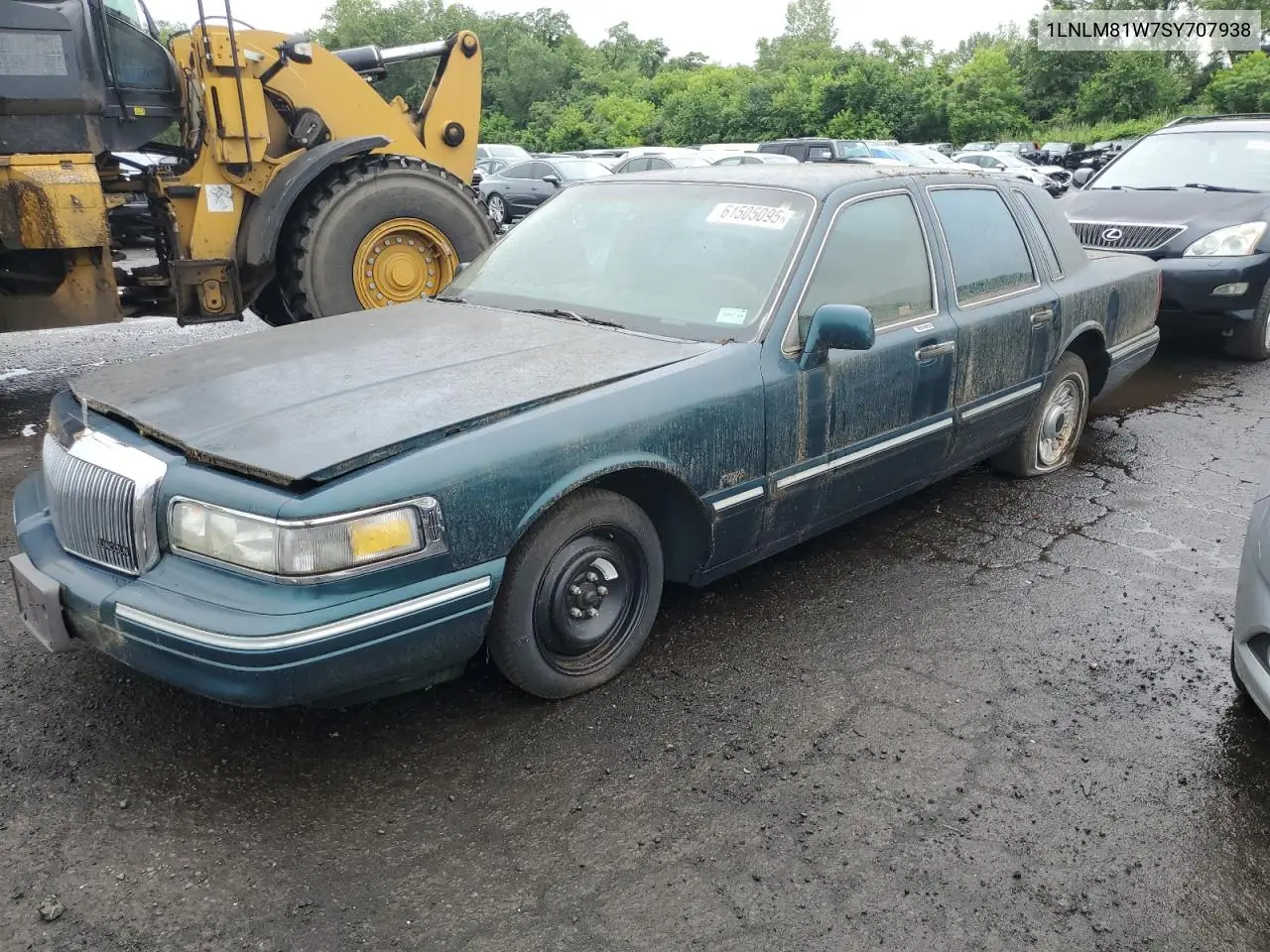 1995 Lincoln Town Car Executive VIN: 1LNLM81W7SY707938 Lot: 61505095