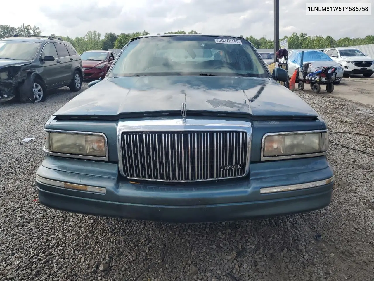 1996 Lincoln Town Car Executive VIN: 1LNLM81W6TY686758 Lot: 58378185
