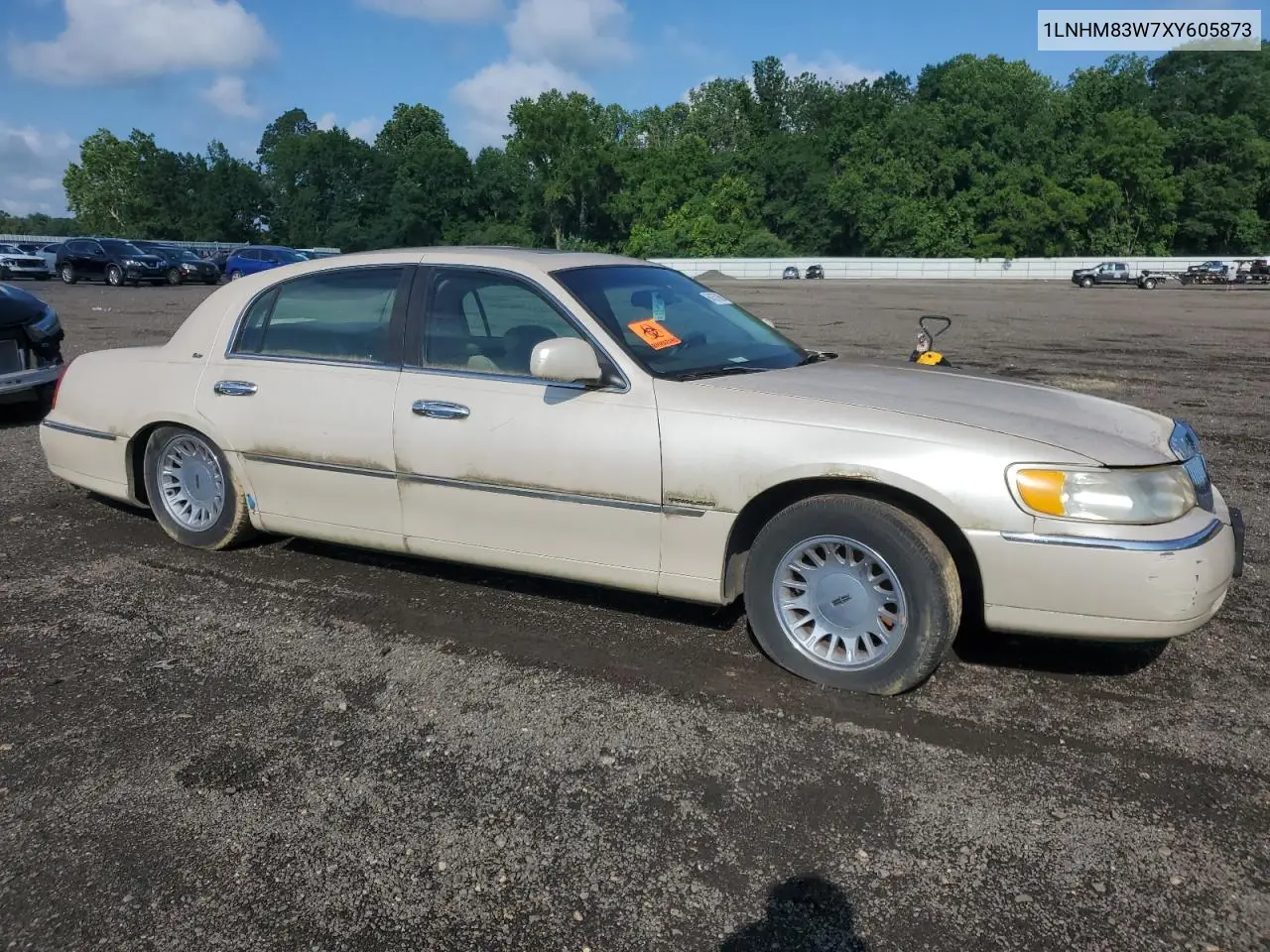 1999 Lincoln Town Car Cartier VIN: 1LNHM83W7XY605873 Lot: 64357805
