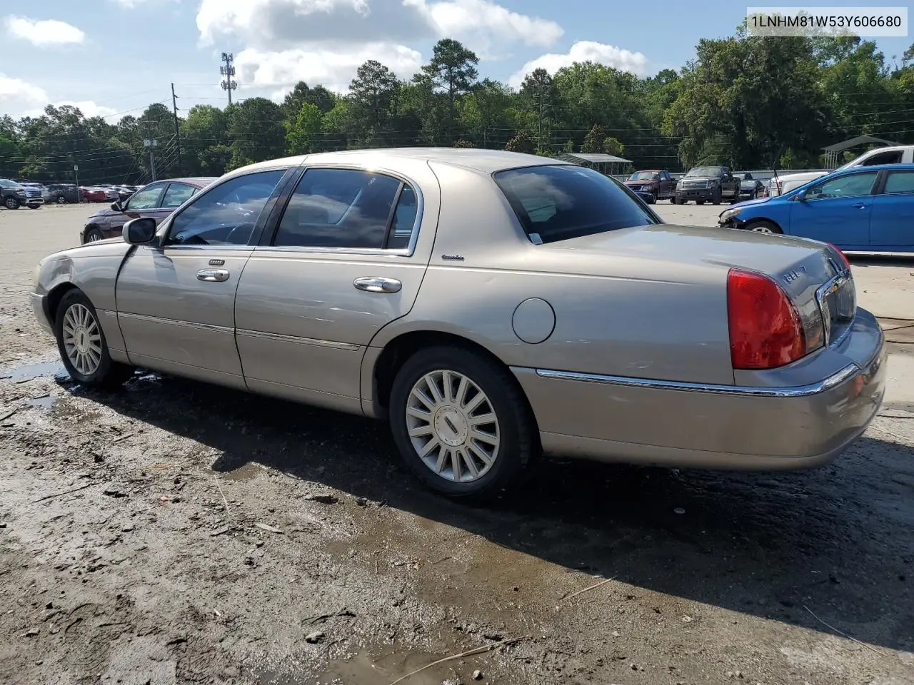 2003 Lincoln Town Car Executive VIN: 1LNHM81W53Y606680 Lot: 59938915