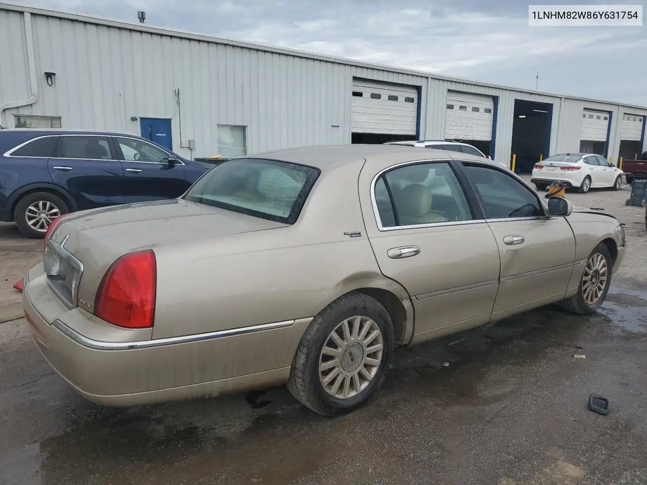 2006 Lincoln Town Car Signature Limited VIN: 1LNHM82W86Y631754 Lot: 54253675