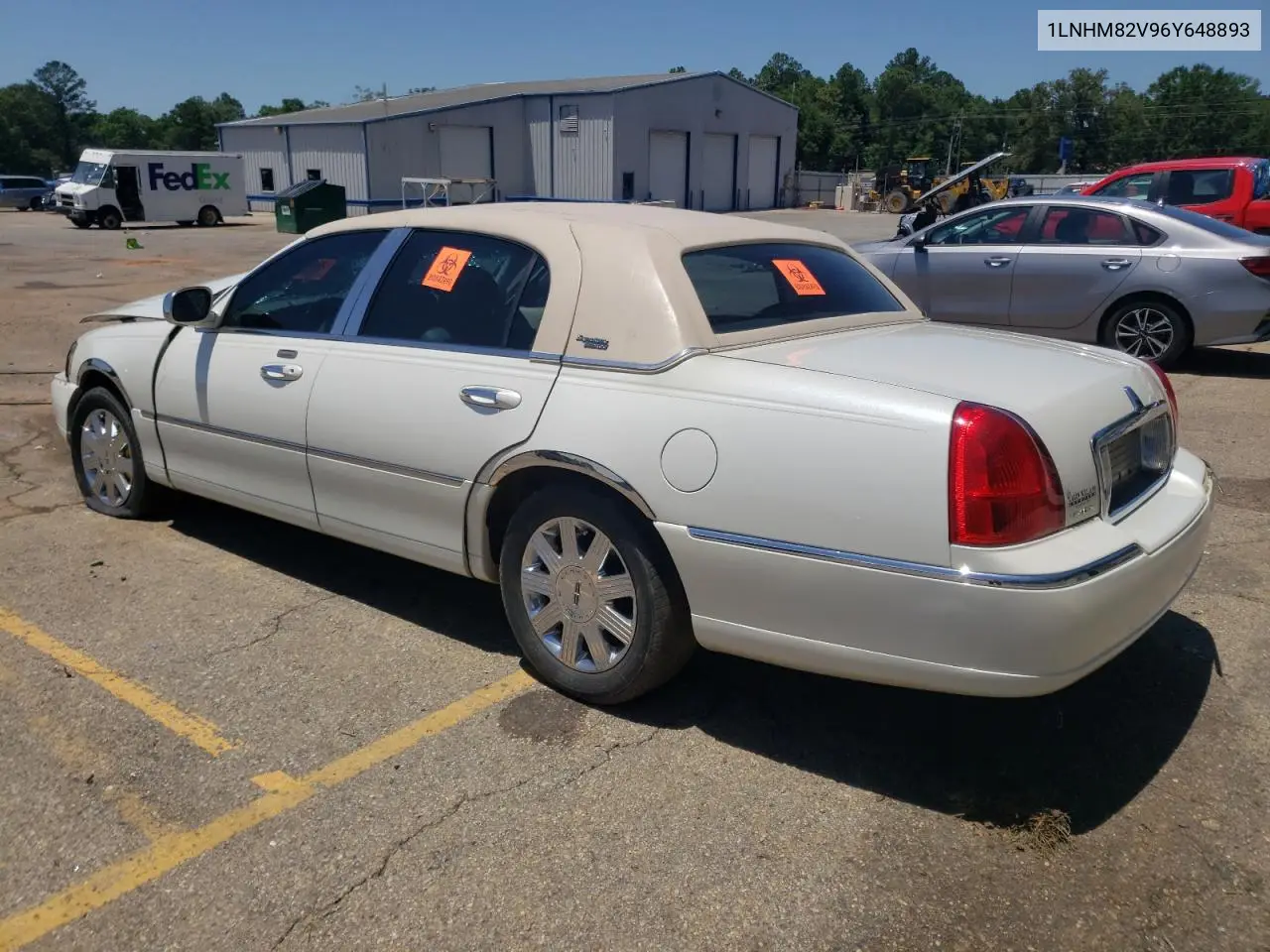 2006 Lincoln Town Car Signature Limited VIN: 1LNHM82V96Y648893 Lot: 57949075