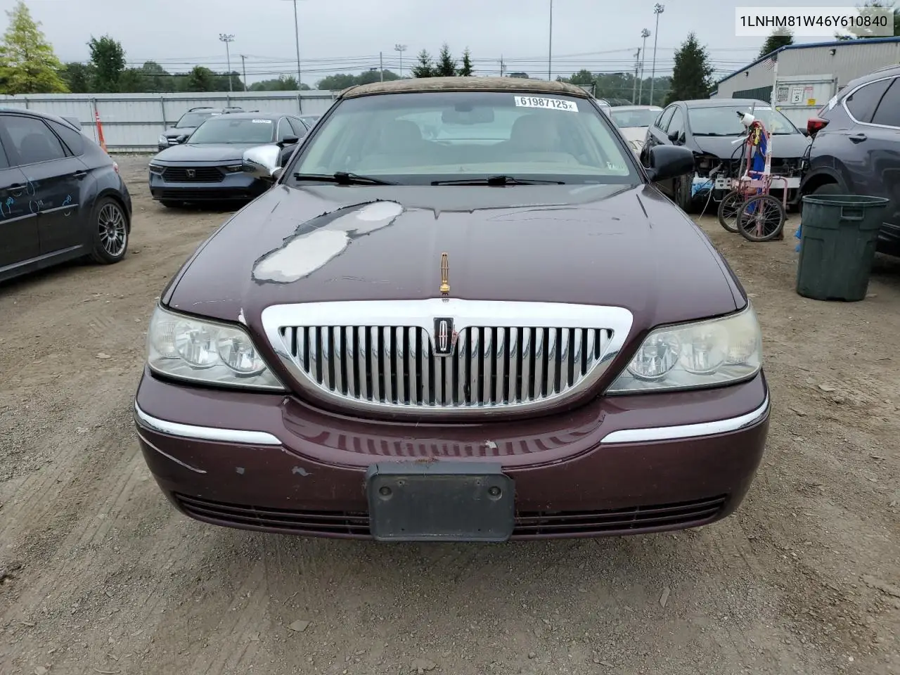 2006 Lincoln Town Car Signature VIN: 1LNHM81W46Y610840 Lot: 61987125