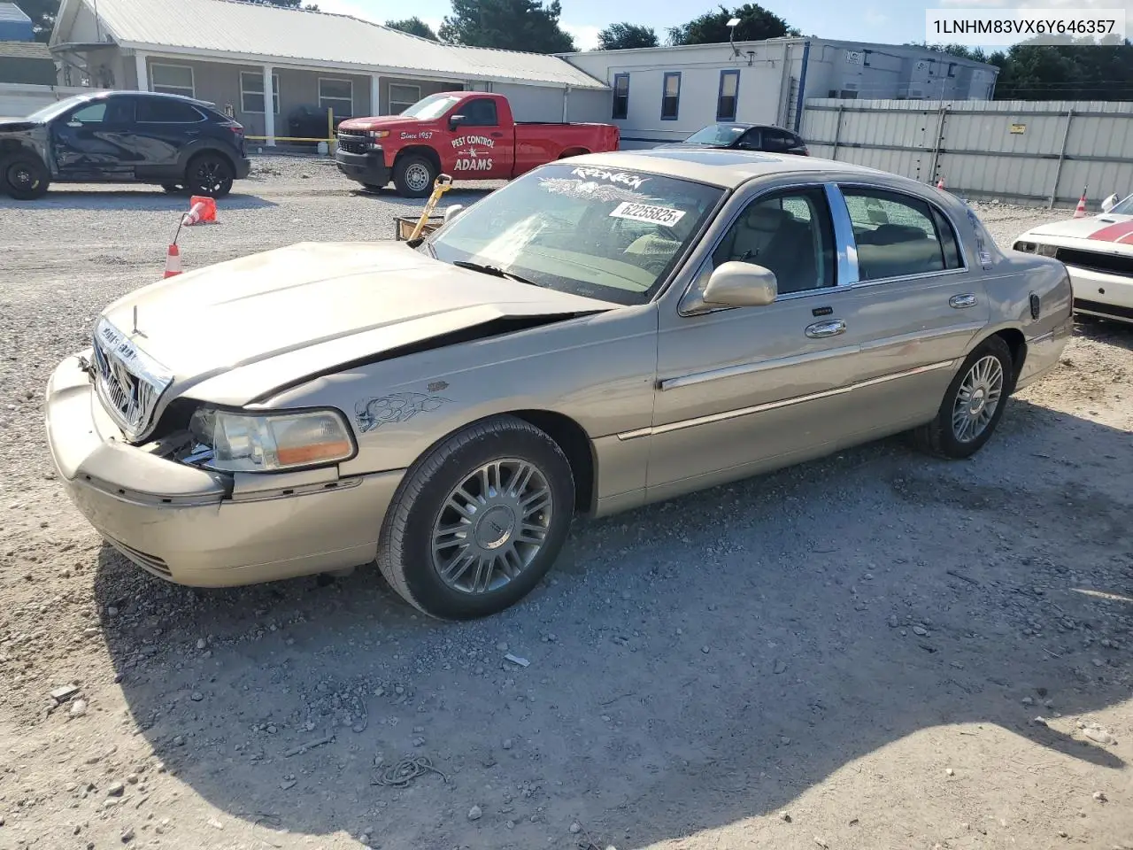 2006 Lincoln Town Car Designer VIN: 1LNHM83VX6Y646357 Lot: 62255825
