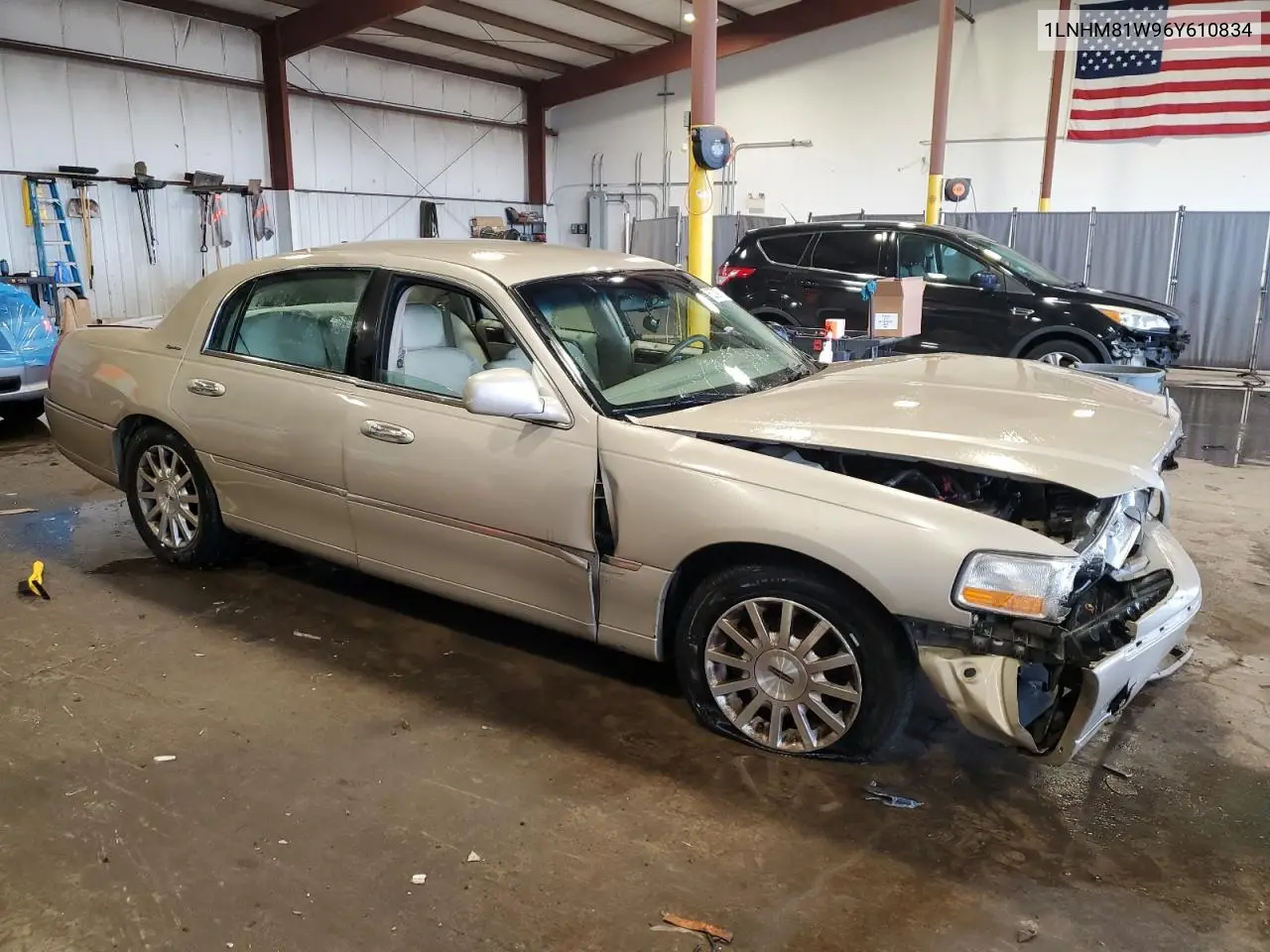 2006 Lincoln Town Car Signature VIN: 1LNHM81W96Y610834 Lot: 62739045