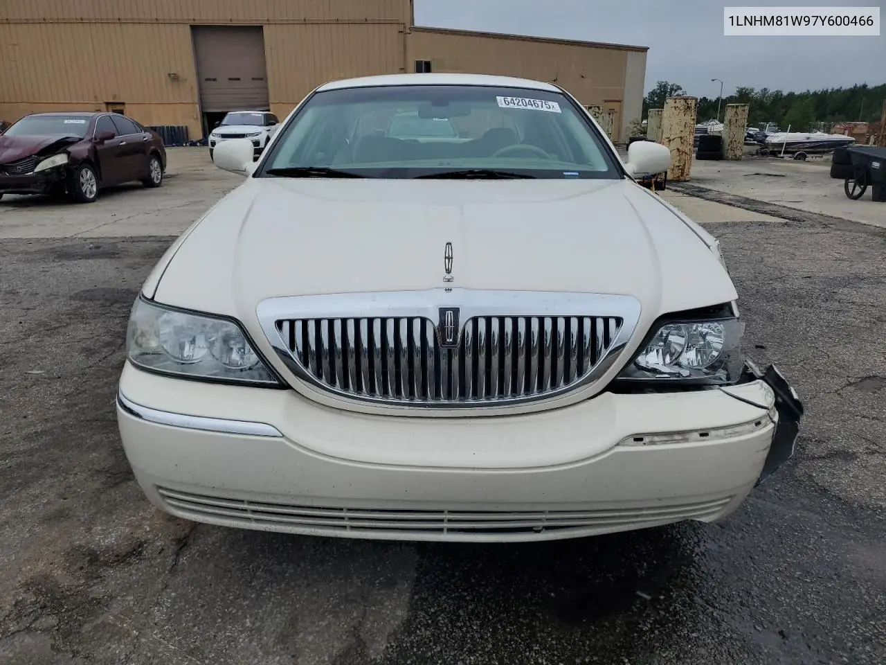 2007 Lincoln Town Car Signature VIN: 1LNHM81W97Y600466 Lot: 64204675