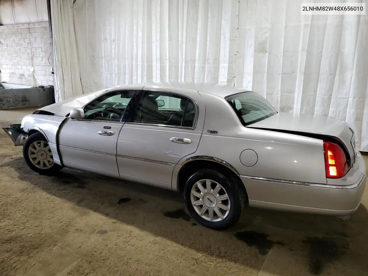 2008 Lincoln Town Car Signature Limited VIN: 2LNHM82W48X656010 Lot: 62636395