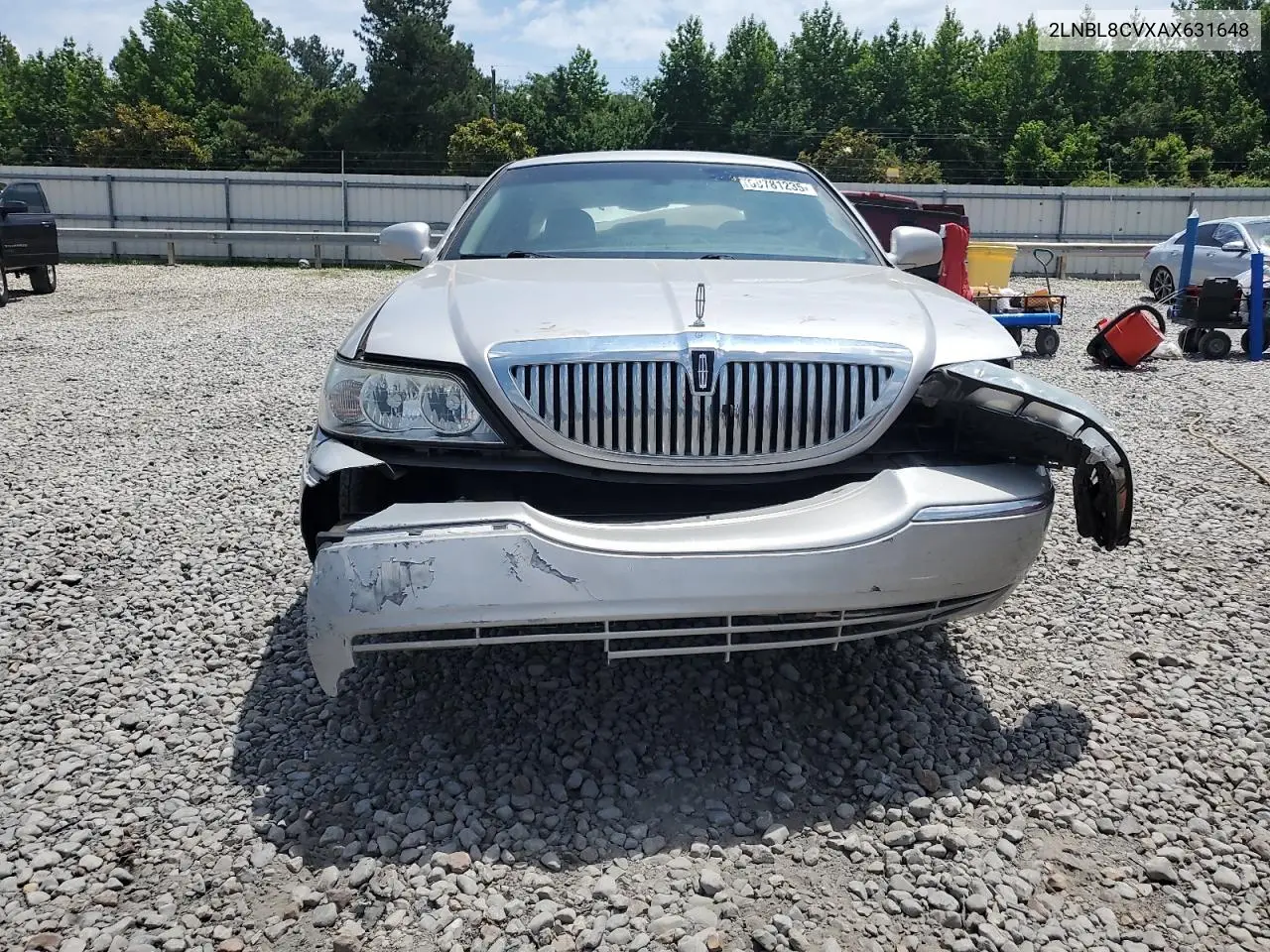 2010 Lincoln Town Car Signature Limited VIN: 2LNBL8CVXAX631648 Lot: 59781235