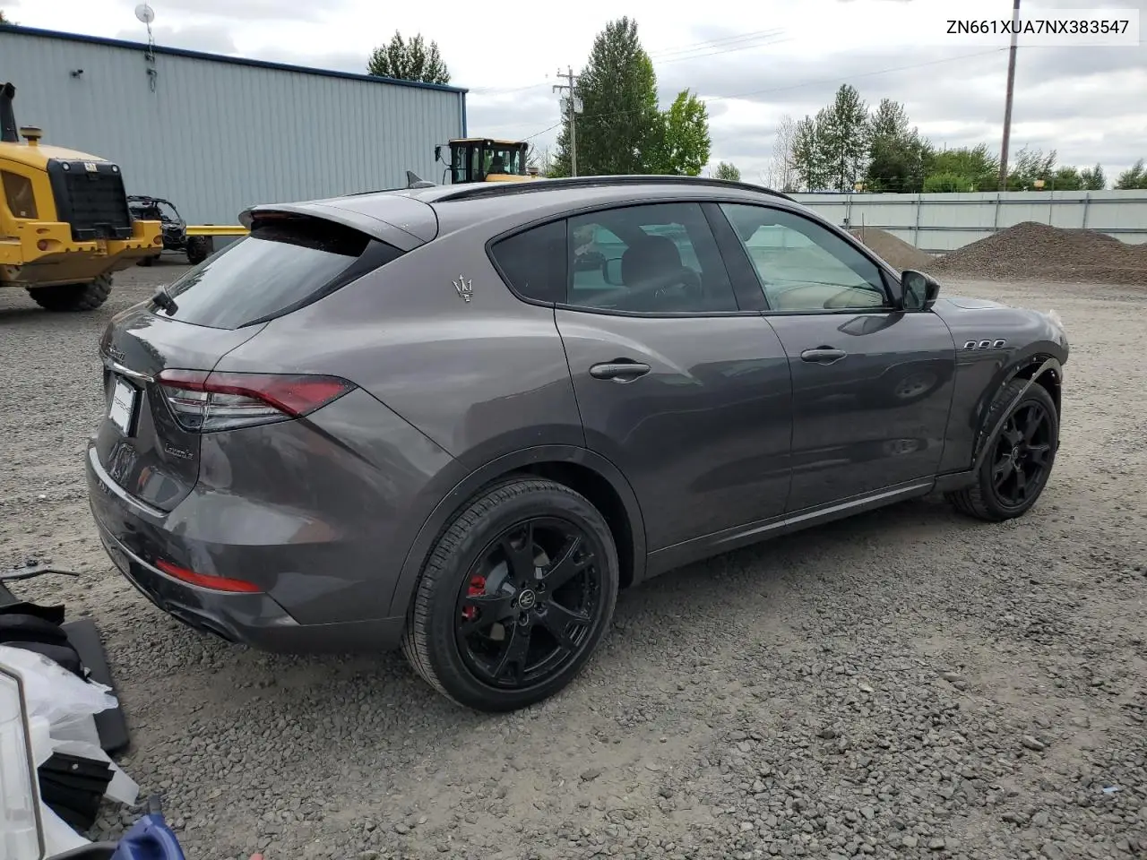 2022 Maserati Levante Base VIN: ZN661XUA7NX383547 Lot: 62402015