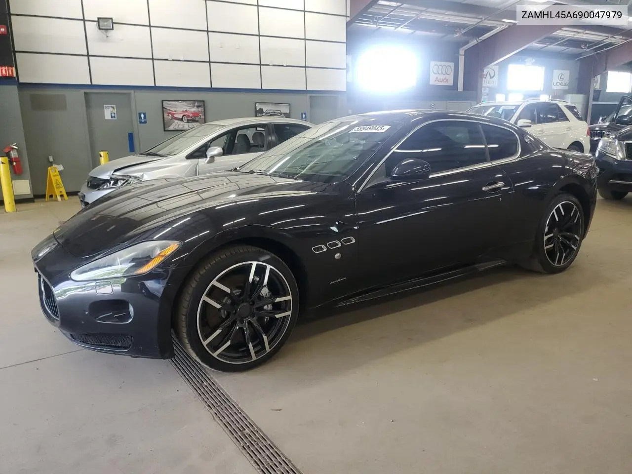 2009 Maserati Granturismo S VIN: ZAMHL45A690047979 Lot: 59949845