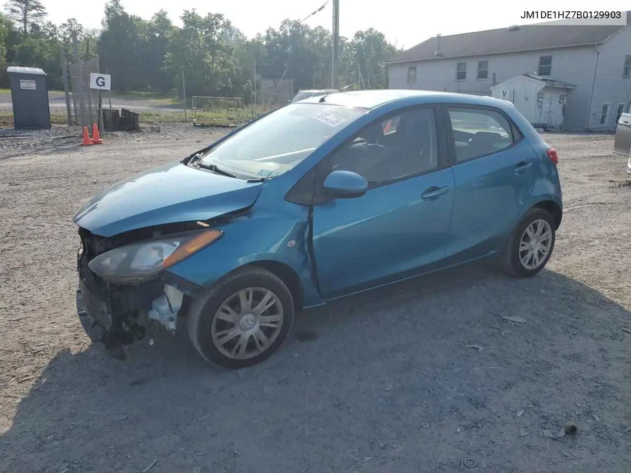 2011 Mazda Mazda2 VIN: JM1DE1HZ7B0129903 Lot: 59233705