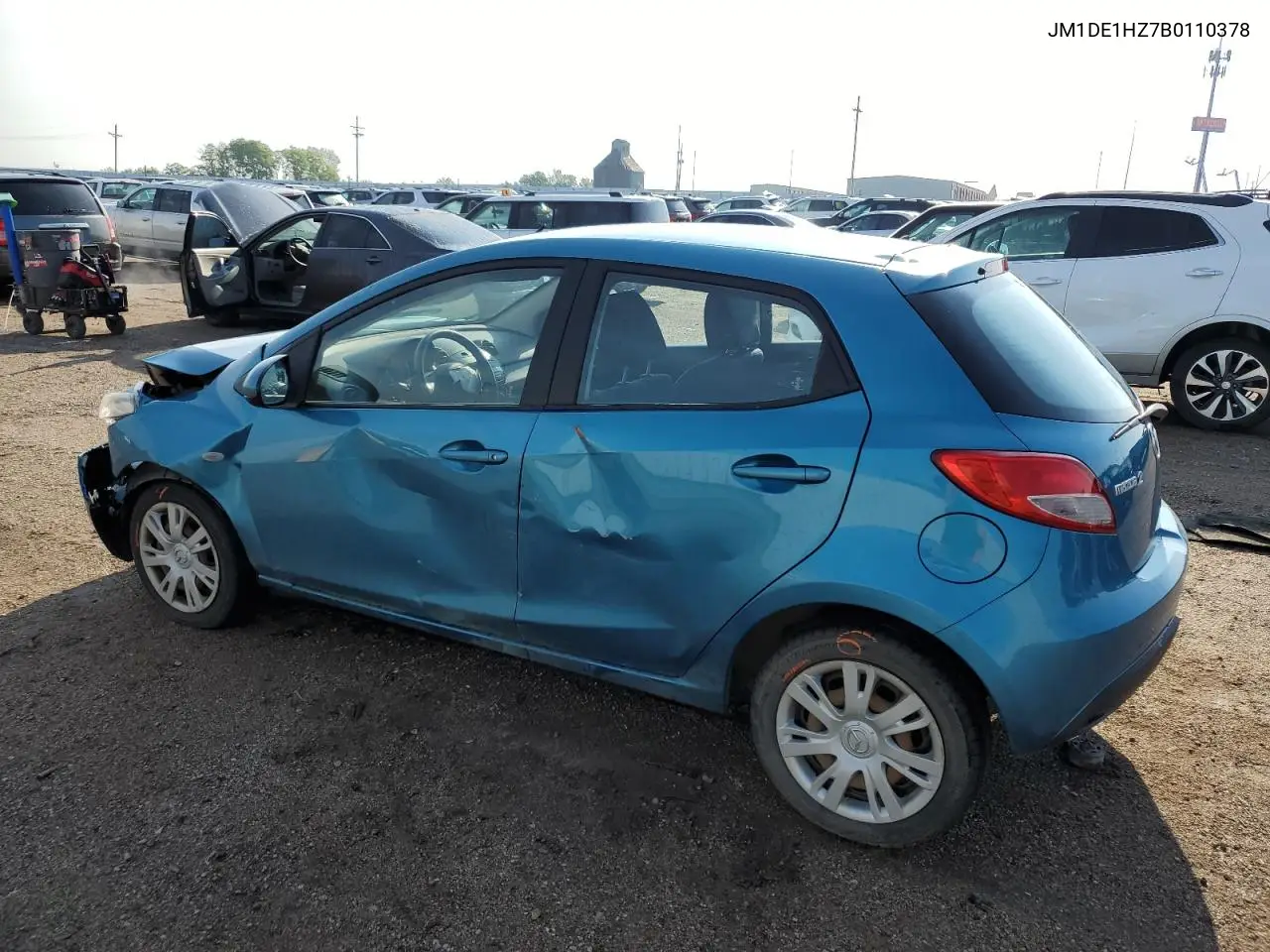 2011 Mazda Mazda2 VIN: JM1DE1HZ7B0110378 Lot: 59356725