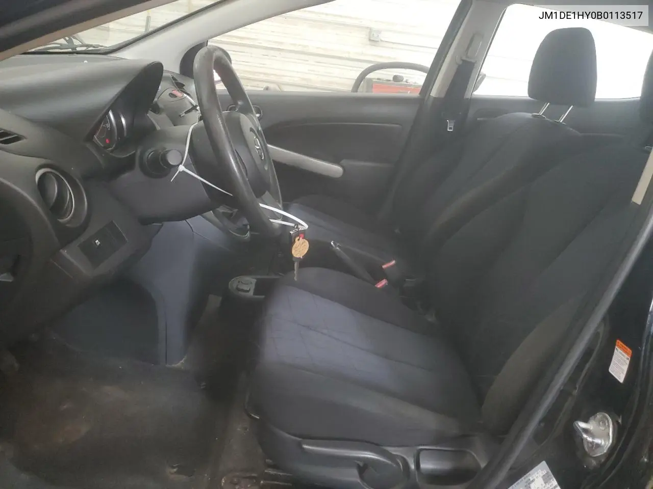 2011 Mazda Mazda2 VIN: JM1DE1HY0B0113517 Lot: 59877405