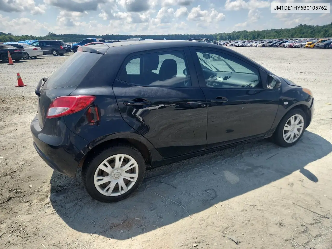 2011 Mazda Mazda2 VIN: JM1DE1HY6B0105762 Lot: 61580035