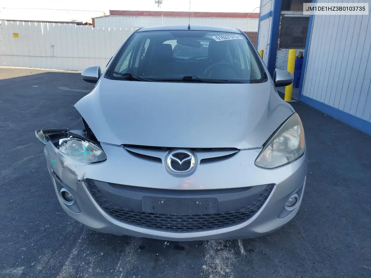2011 Mazda Mazda2 VIN: JM1DE1HZ3B0103735 Lot: 61627375