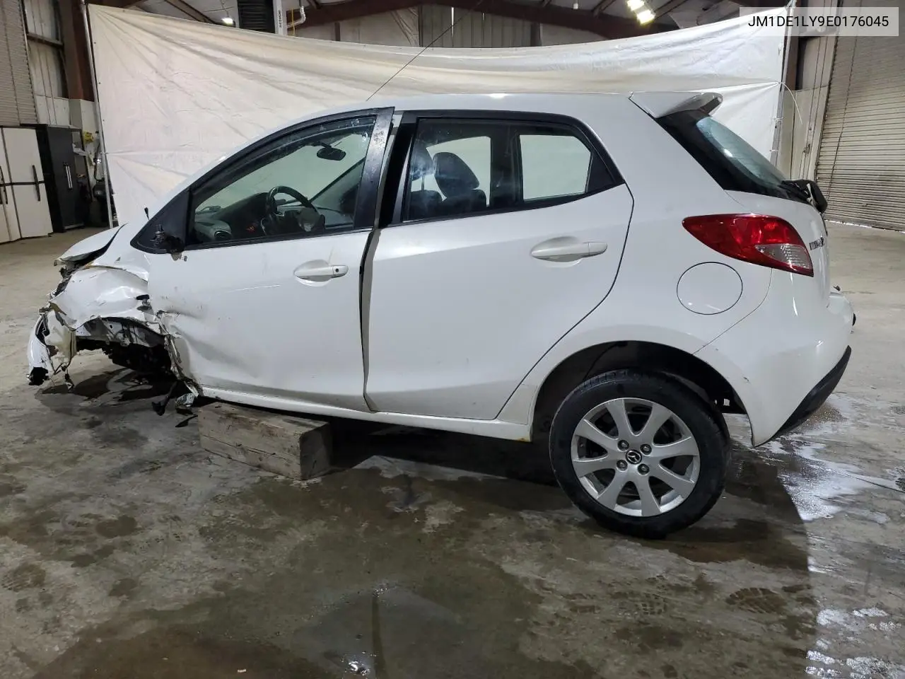 2014 Mazda Mazda2 Touring VIN: JM1DE1LY9E0176045 Lot: 58386905
