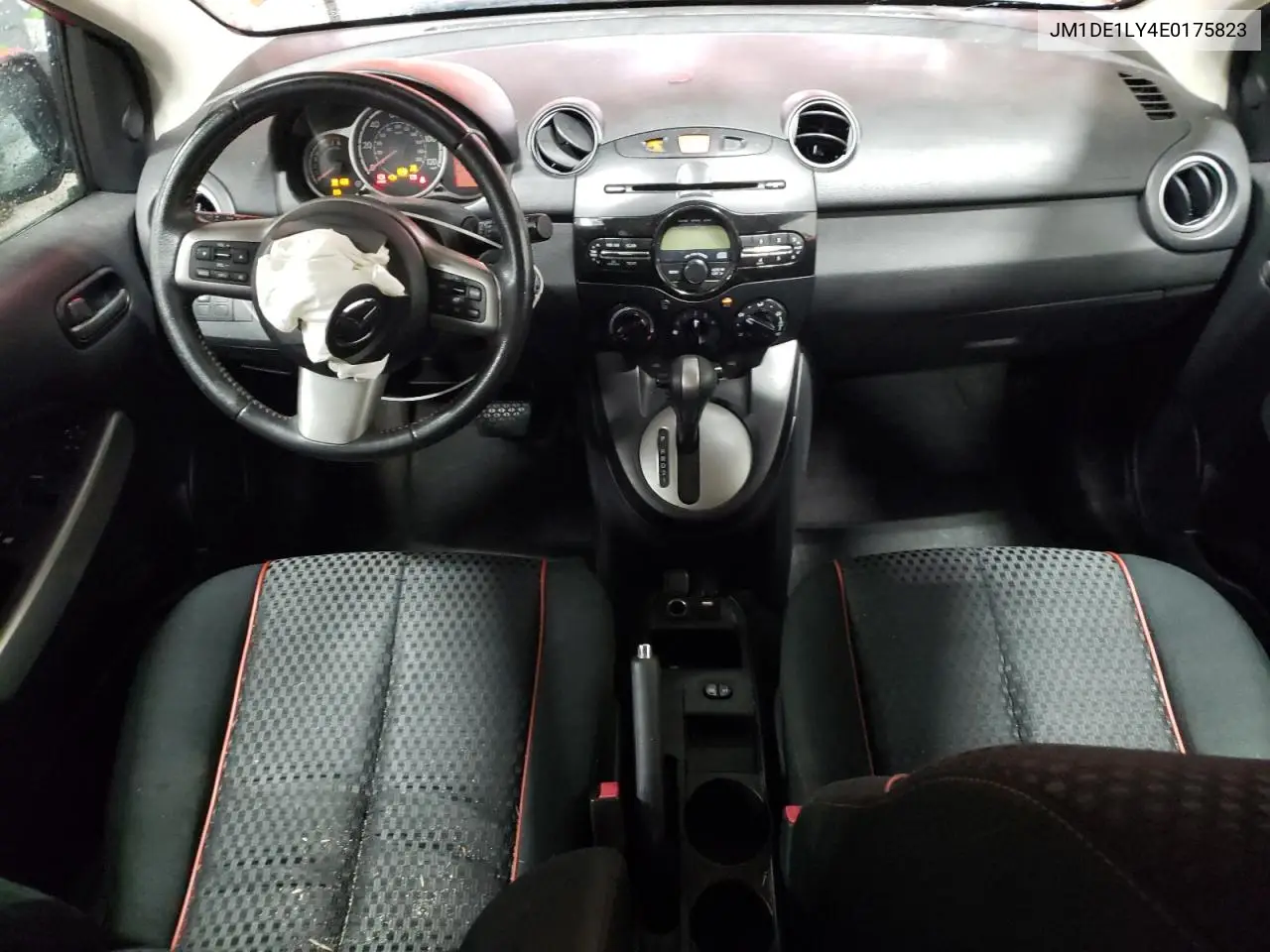 2014 Mazda Mazda2 Touring VIN: JM1DE1LY4E0175823 Lot: 60574125
