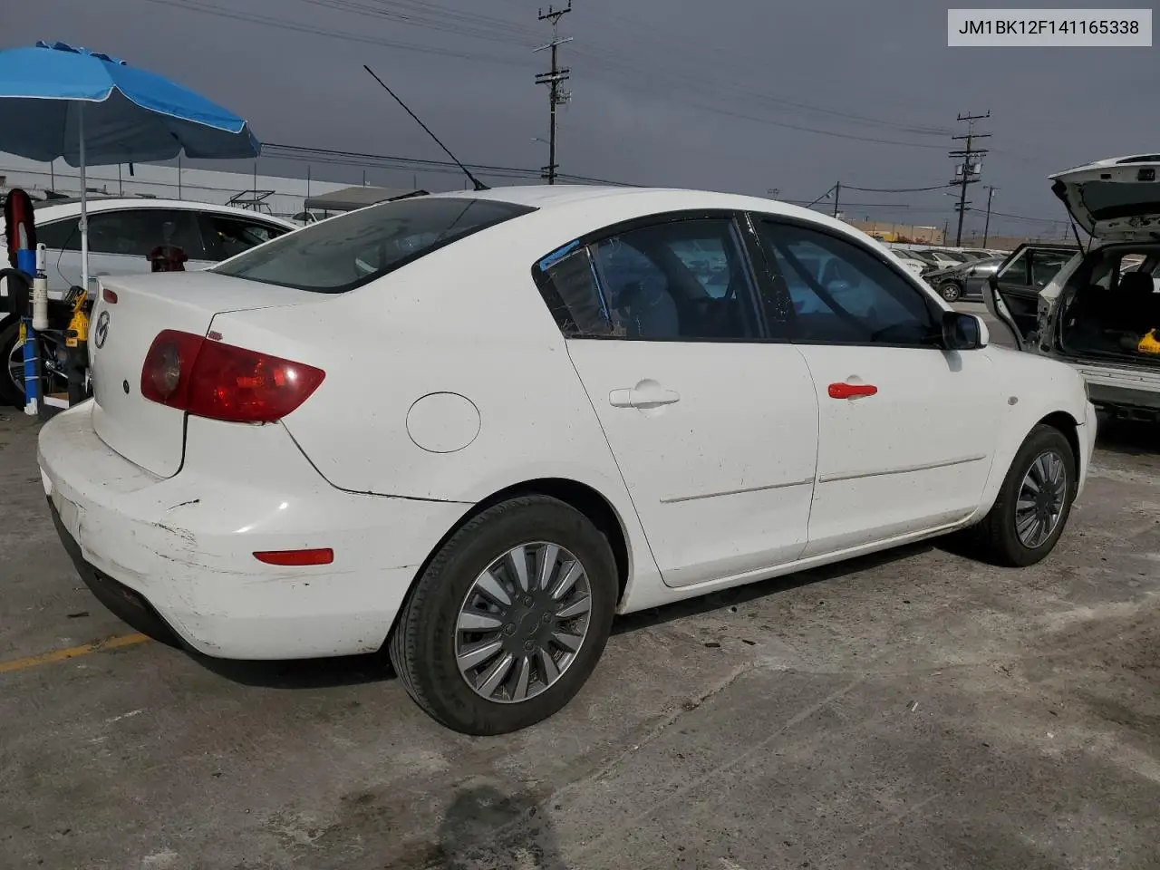 2004 Mazda 3 I VIN: JM1BK12F141165338 Lot: 62572105
