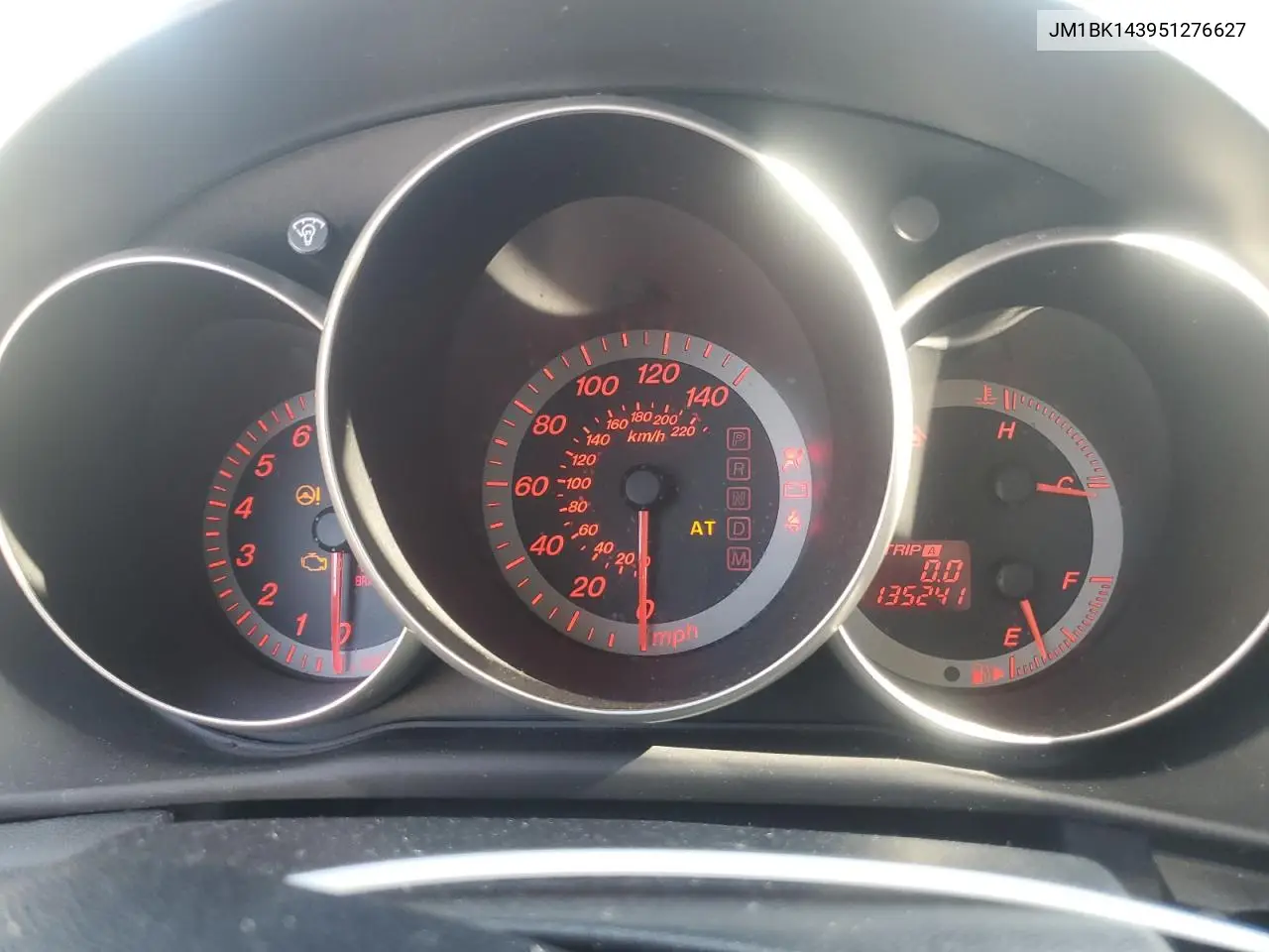 2005 Mazda 3 Hatchback VIN: JM1BK143951276627 Lot: 55690755