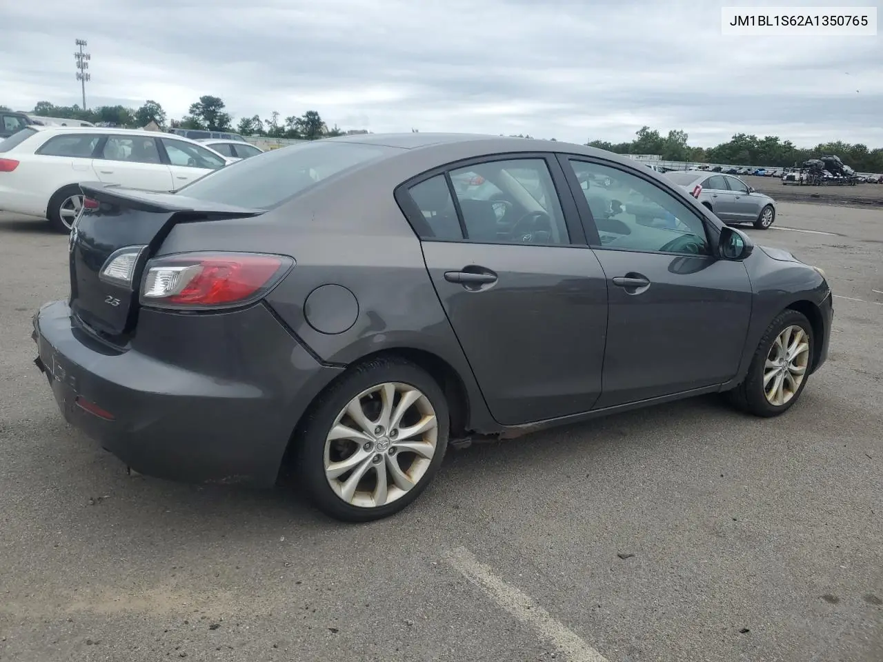 2010 Mazda 3 S VIN: JM1BL1S62A1350765 Lot: 62418585