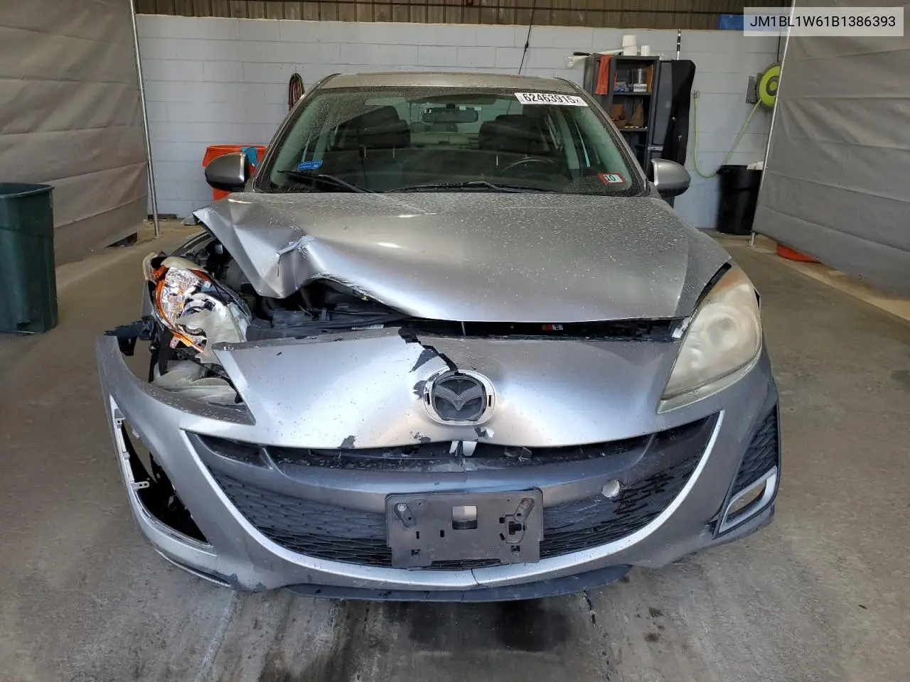 2011 Mazda 3 S VIN: JM1BL1W61B1386393 Lot: 62463915