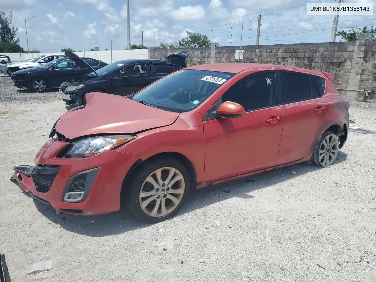 2011 Mazda 3 S VIN: JM1BL1K57B1358143 Lot: 62730325