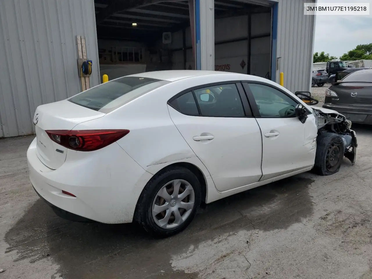 2014 Mazda 3 Sport VIN: JM1BM1U77E1195218 Lot: 62371975