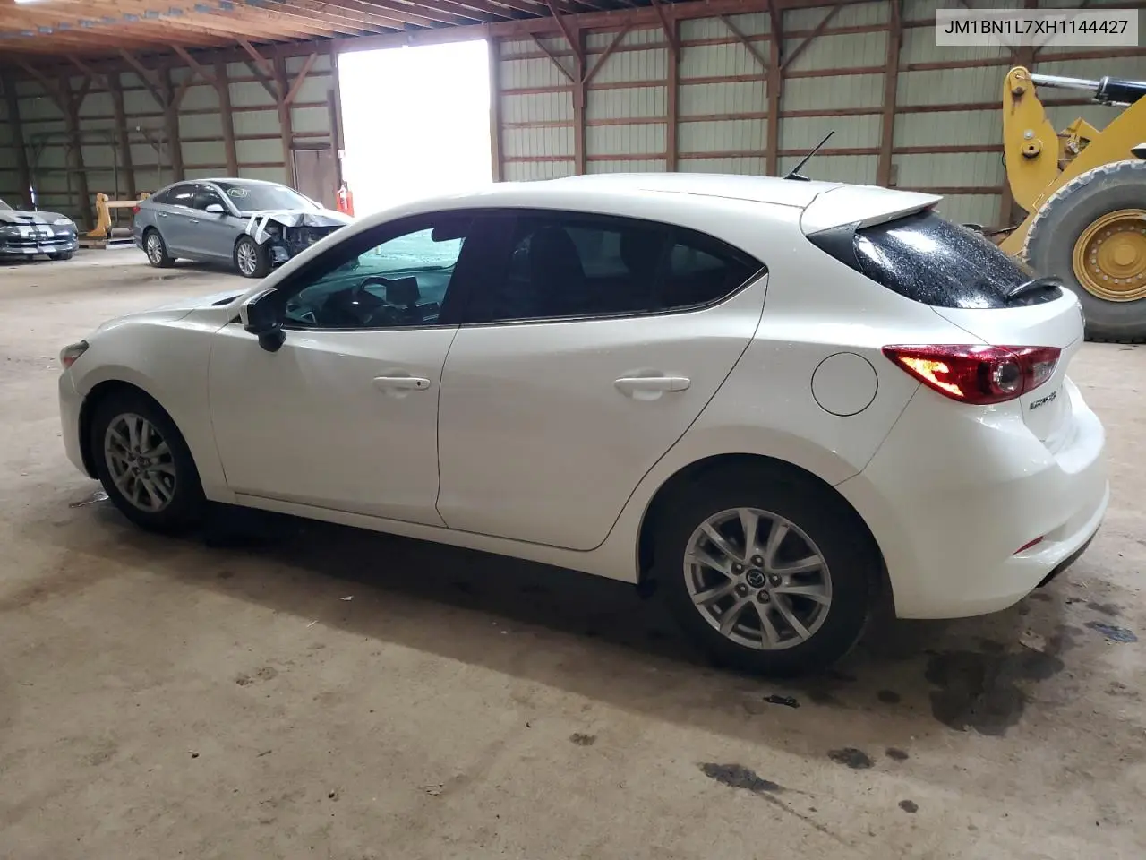 2017 Mazda 3 Touring VIN: JM1BN1L7XH1144427 Lot: 56409185