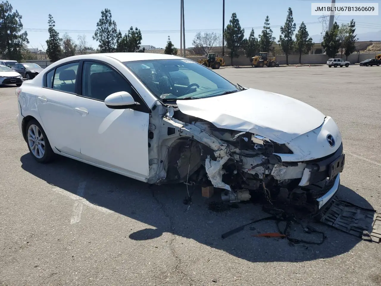 2021 Mazda 3 S VIN: JM1BL1U67B1360609 Lot: 64313405