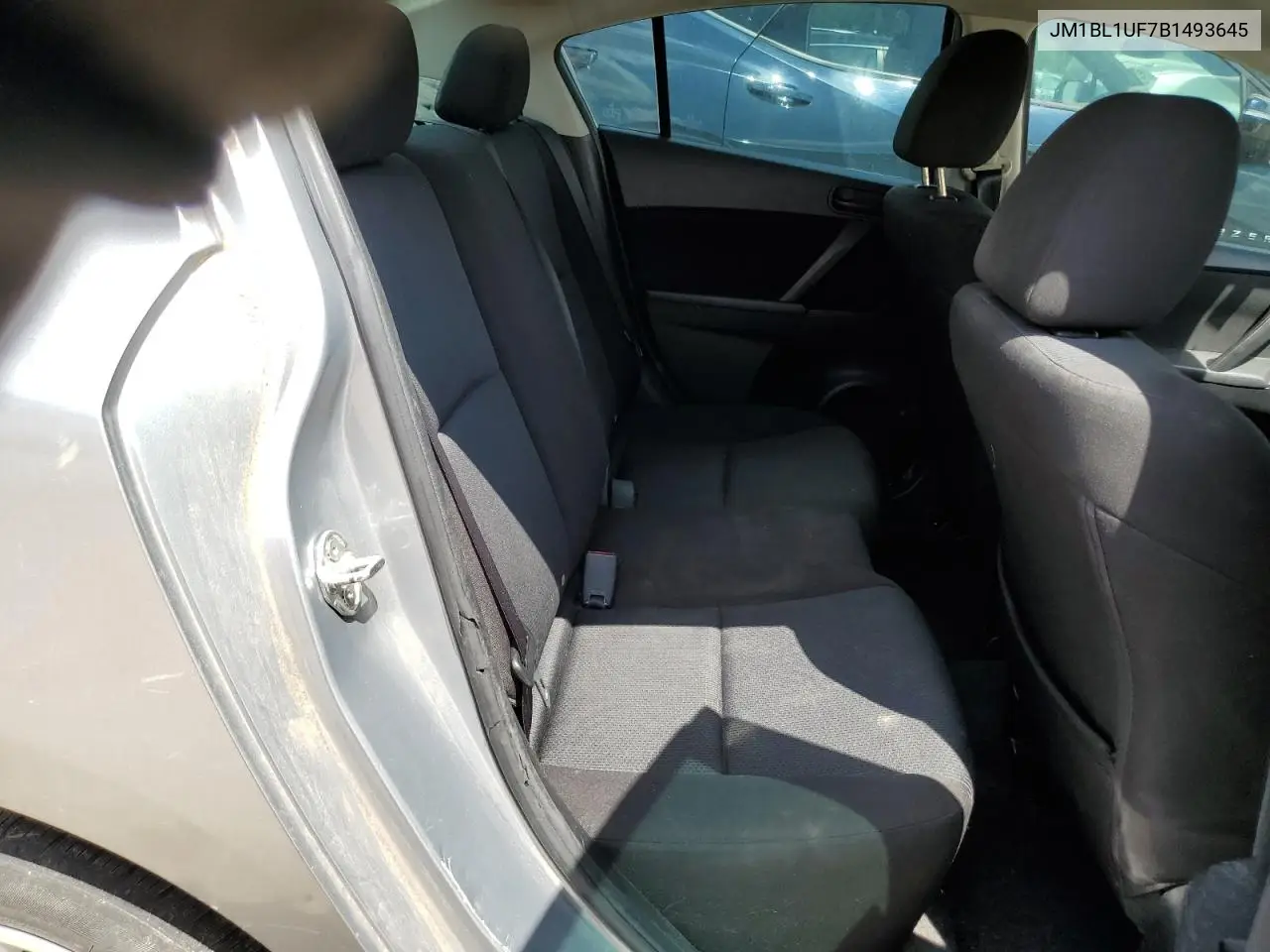2023 Mazda 3 I VIN: JM1BL1UF7B1493645 Lot: 55276295