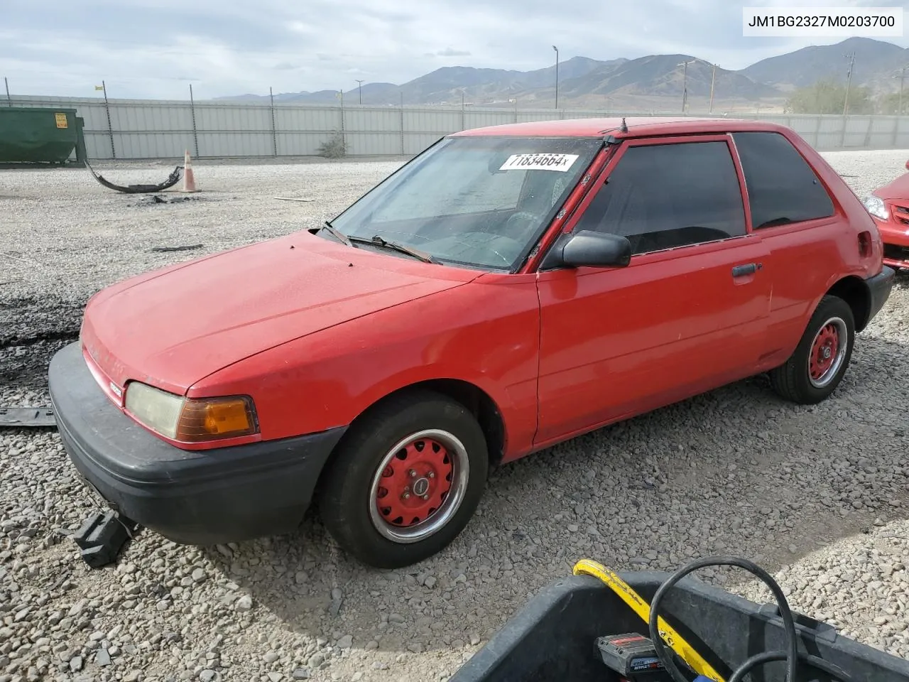 1991 Mazda 323 Base VIN: JM1BG2327M0203700 Lot: 71834664
