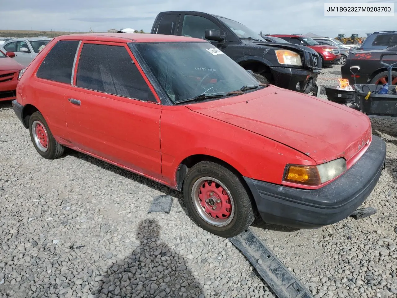 1991 Mazda 323 Base VIN: JM1BG2327M0203700 Lot: 71834664