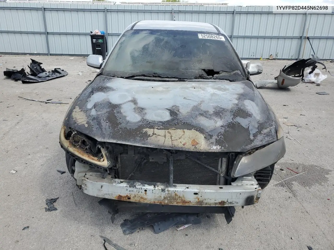 2004 Mazda 6 S VIN: 1YVFP82D445N62698 Lot: 52508265