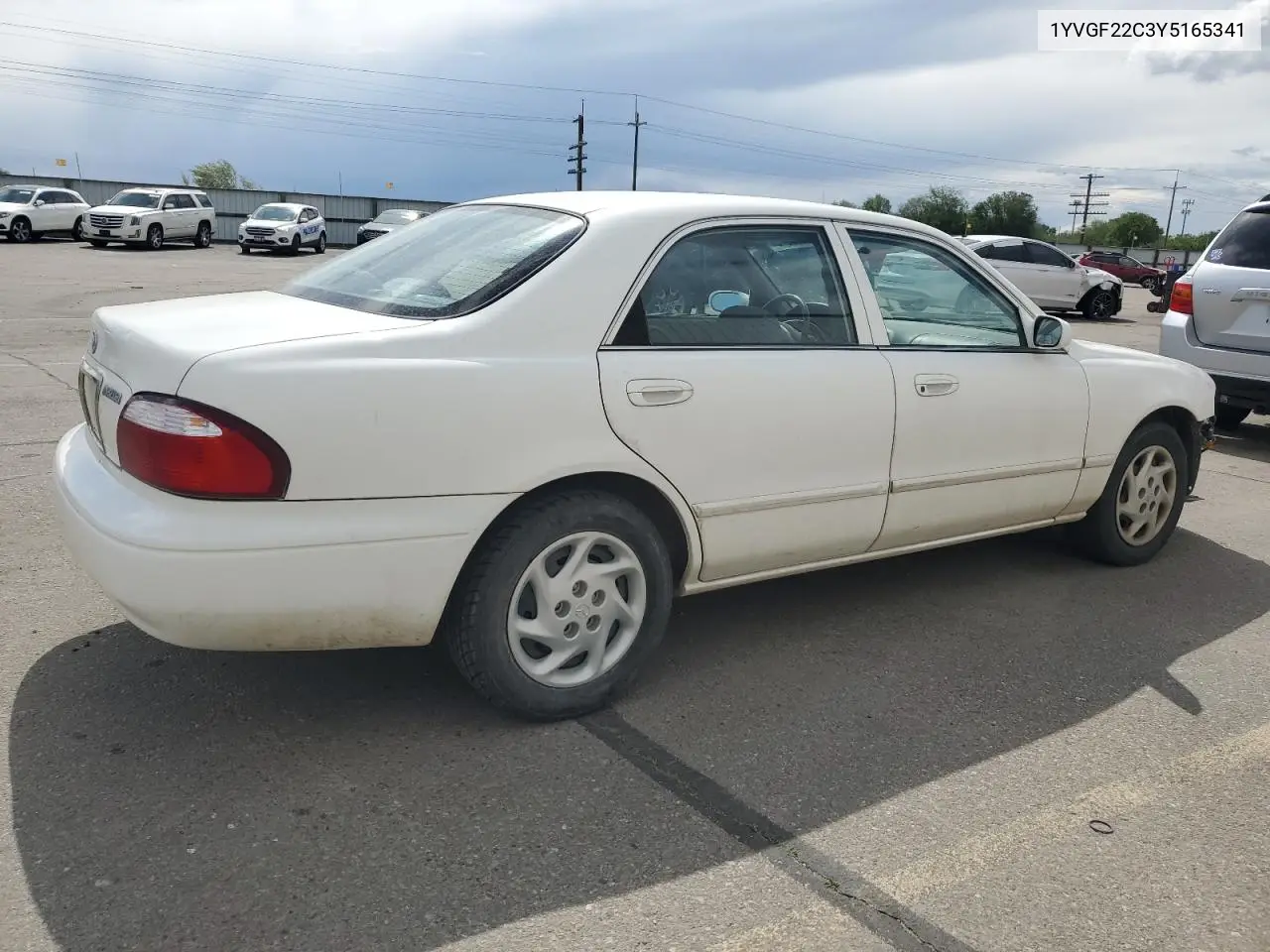 2000 Mazda 626 Es VIN: 1YVGF22C3Y5165341 Lot: 56575075