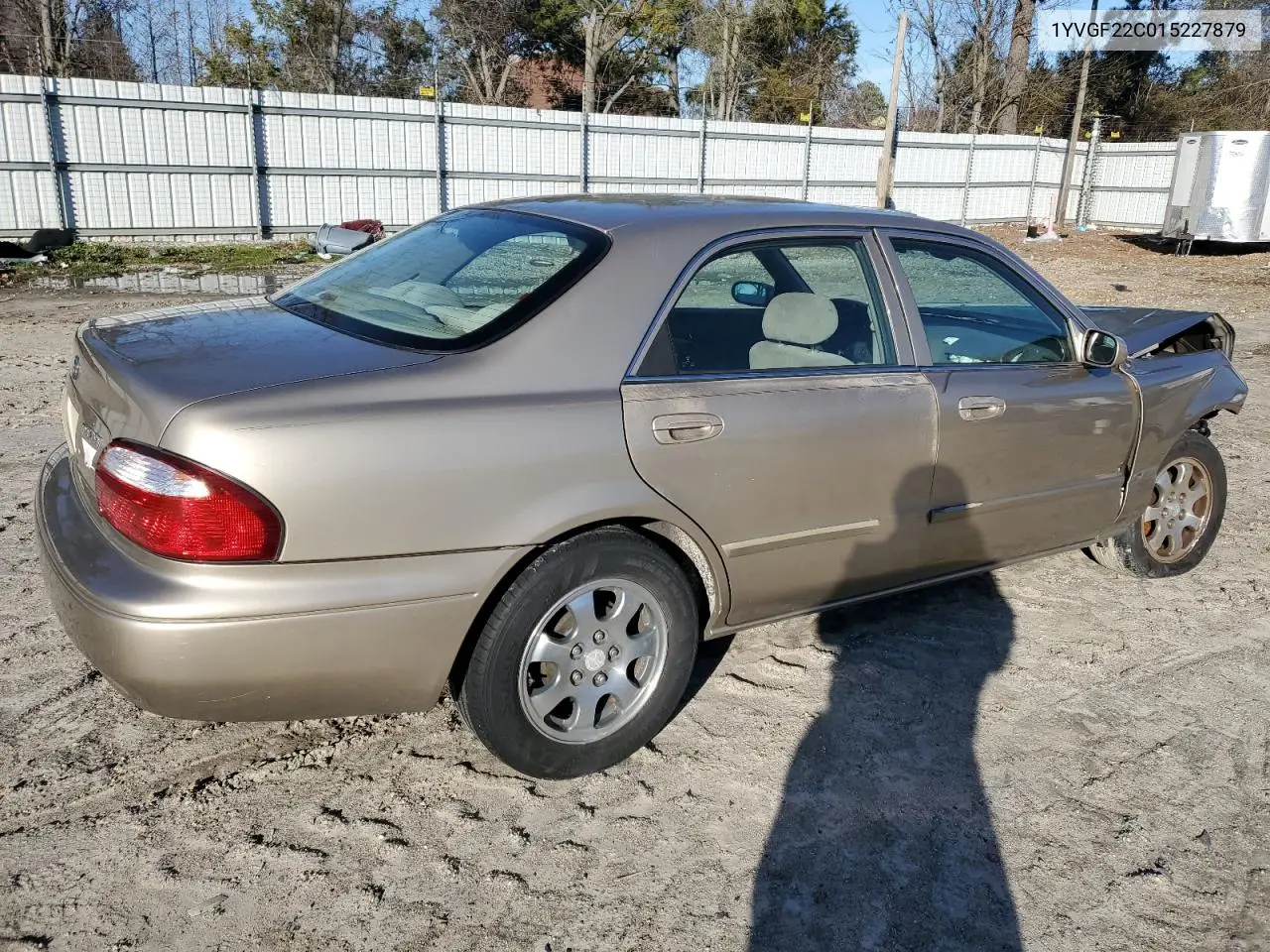 2001 Mazda 626 Es VIN: 1YVGF22C015227879 Lot: 44963845