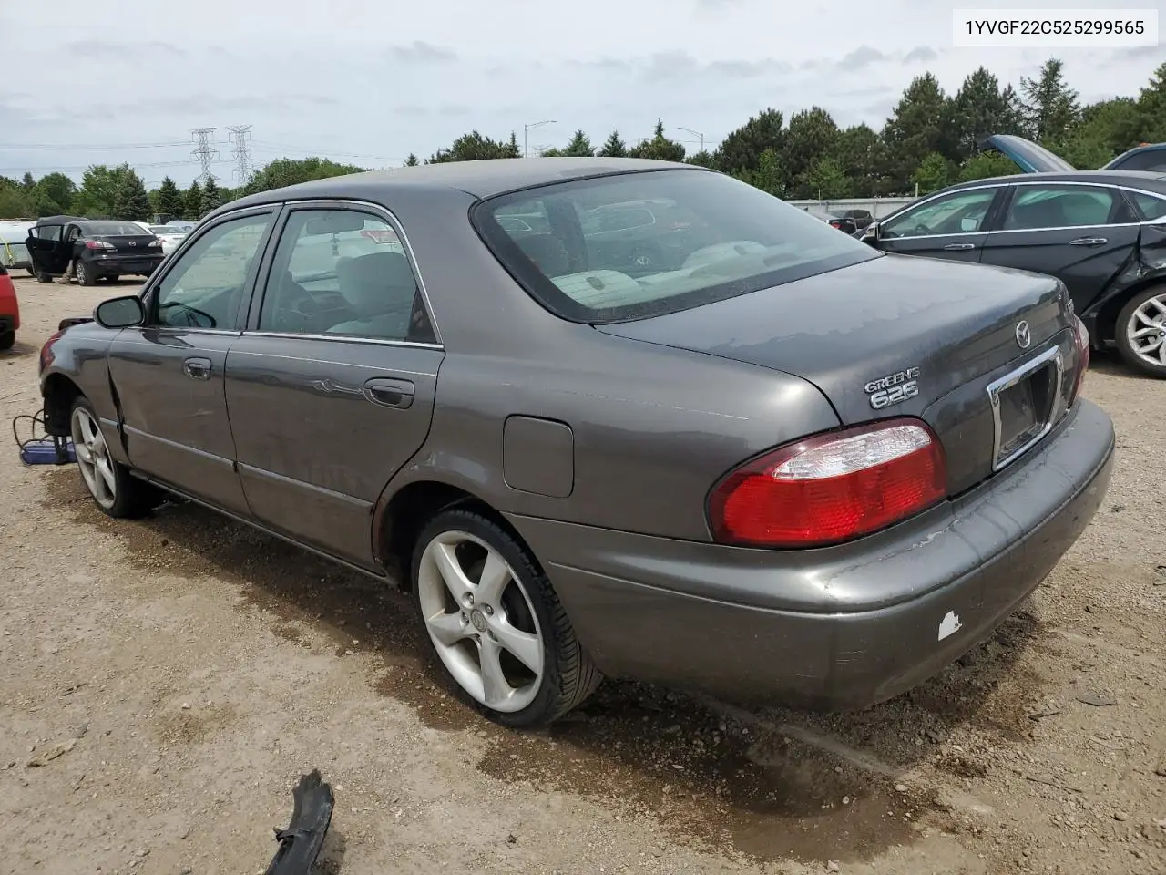 2002 Mazda 626 Lx VIN: 1YVGF22C525299565 Lot: 56692795