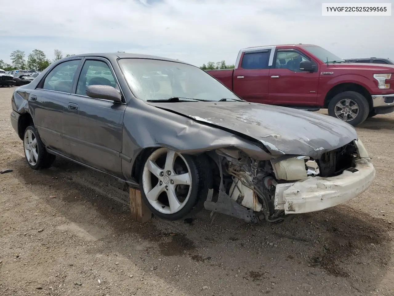 2002 Mazda 626 Lx VIN: 1YVGF22C525299565 Lot: 56692795
