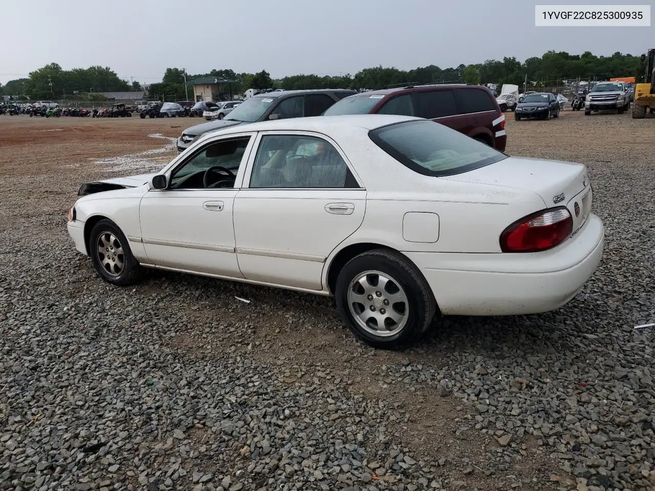 2002 Mazda 626 Lx VIN: 1YVGF22C825300935 Lot: 60918525