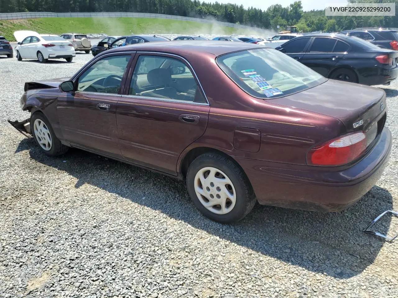 2002 Mazda 626 Lx VIN: 1YVGF22C925299200 Lot: 61741055