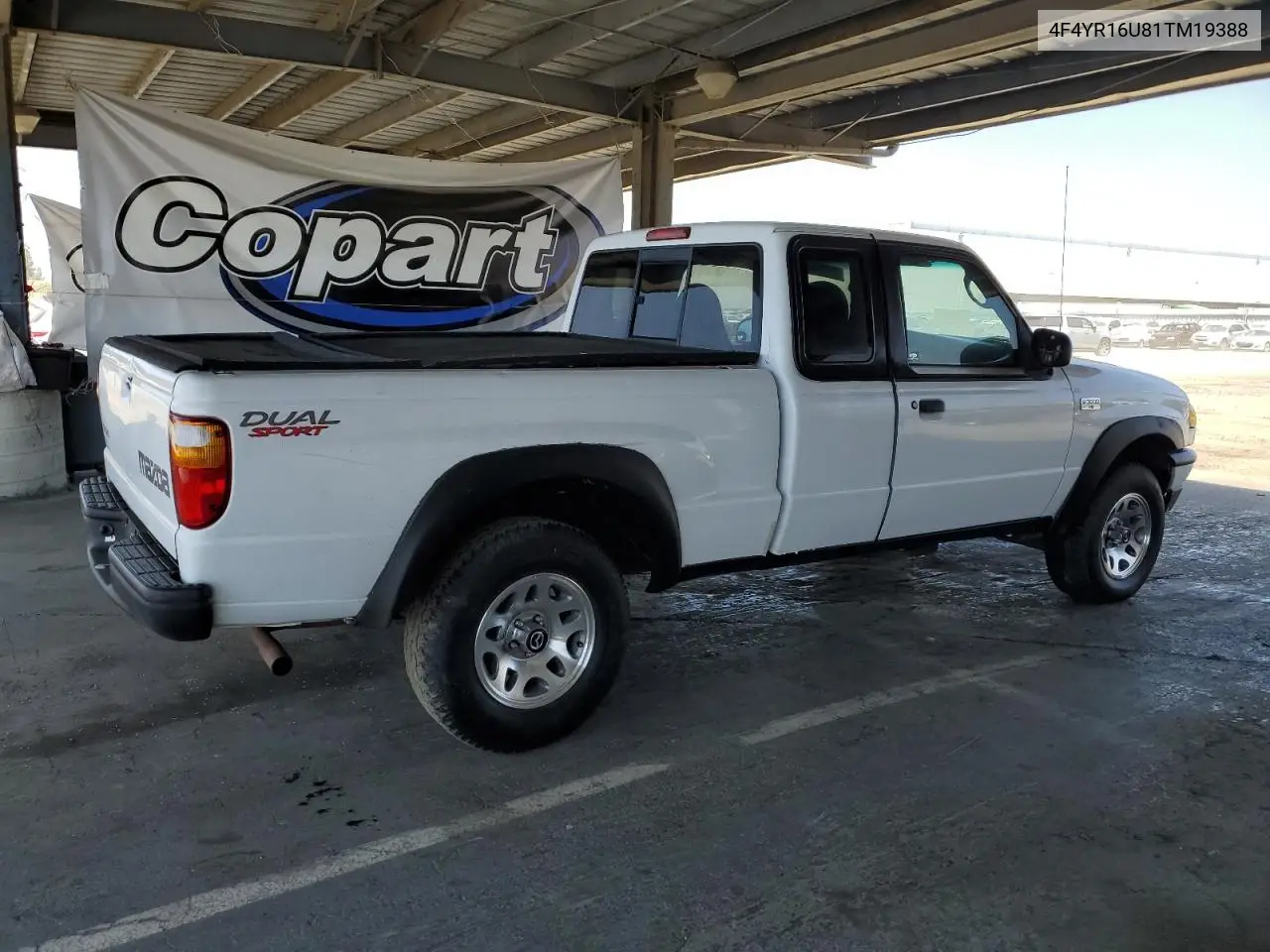 2001 Mazda B3000 Cab Plus VIN: 4F4YR16U81TM19388 Lot: 61783525