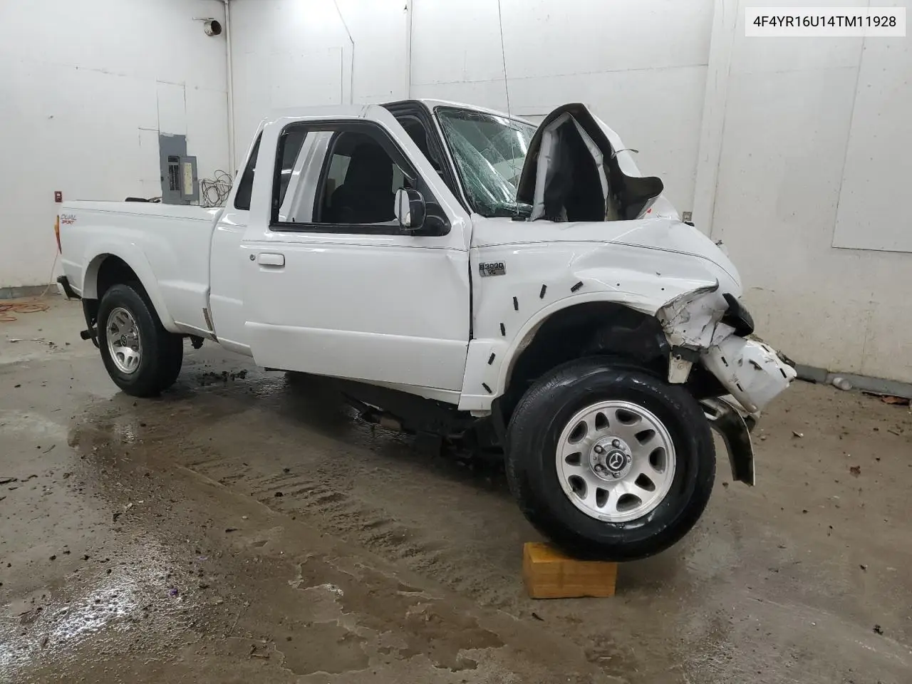 2004 Mazda B3000 Cab Plus VIN: 4F4YR16U14TM11928 Lot: 62077955