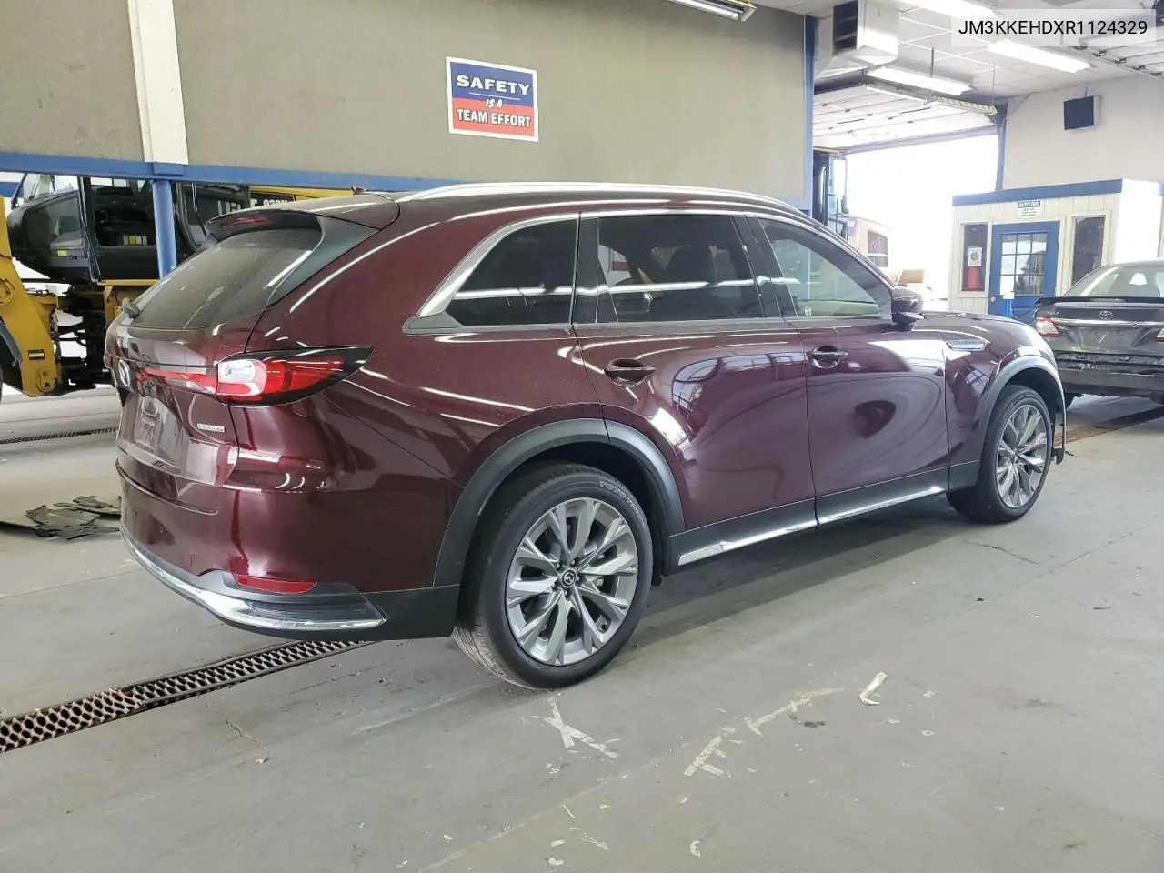 2024 Mazda Cx-90 Premium Plus VIN: JM3KKEHDXR1124329 Lot: 61411265