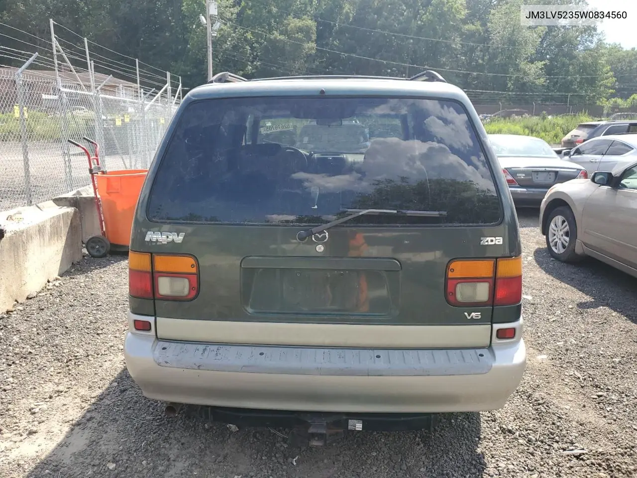 1998 Mazda Mpv Wagon VIN: JM3LV5235W0834560 Lot: 62679705
