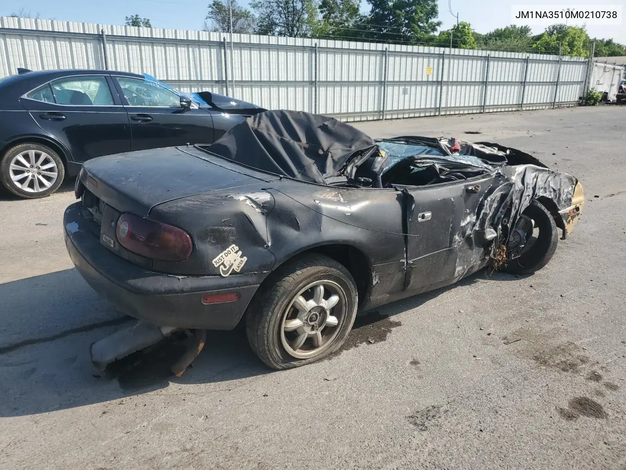 1991 Mazda Mx-5 Miata VIN: JM1NA3510M0210738 Lot: 58651795