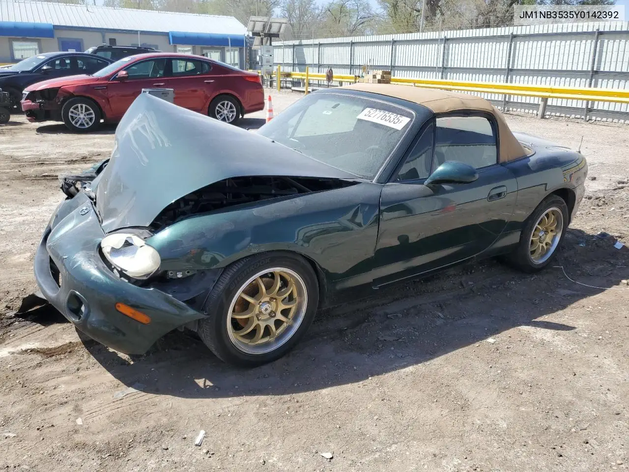 2000 Mazda Mx-5 Miata Base VIN: JM1NB3535Y0142392 Lot: 52776535