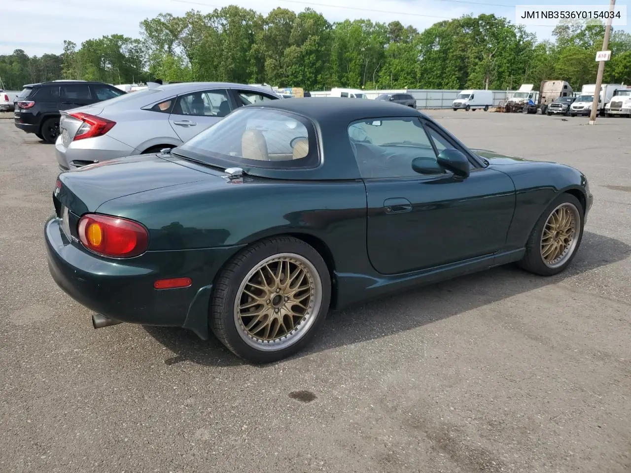 2000 Mazda Mx-5 Miata Base VIN: JM1NB3536Y0154034 Lot: 56034555