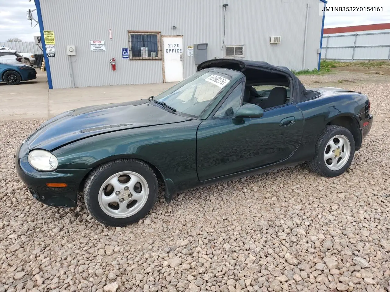 2000 Mazda Mx-5 Miata Base VIN: JM1NB3532Y0154161 Lot: 56208275