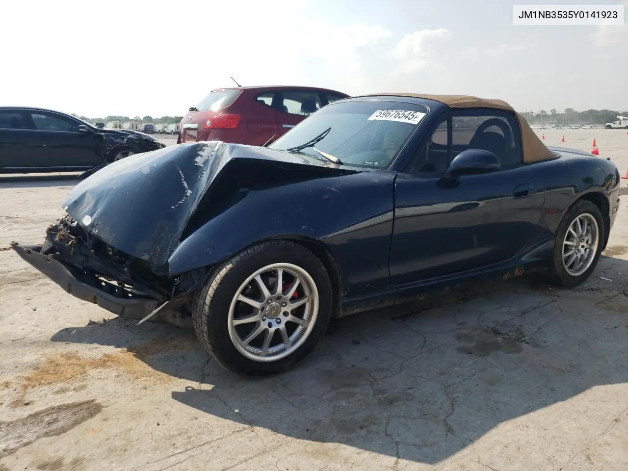 2000 Mazda Mx-5 Miata Base VIN: JM1NB3535Y0141923 Lot: 59676545